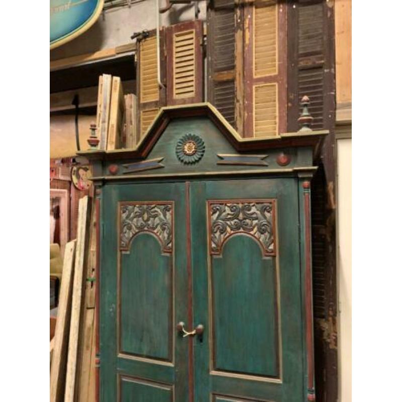 kast beschildert