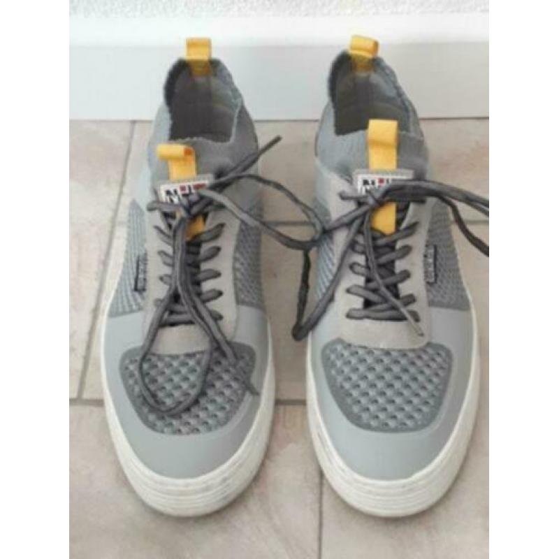 Napapijri schoenen in nieuwstaat(44)