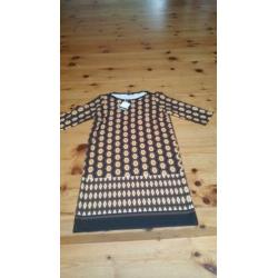Bruin, geel zwarte jurk 40. Anna's dress affair.