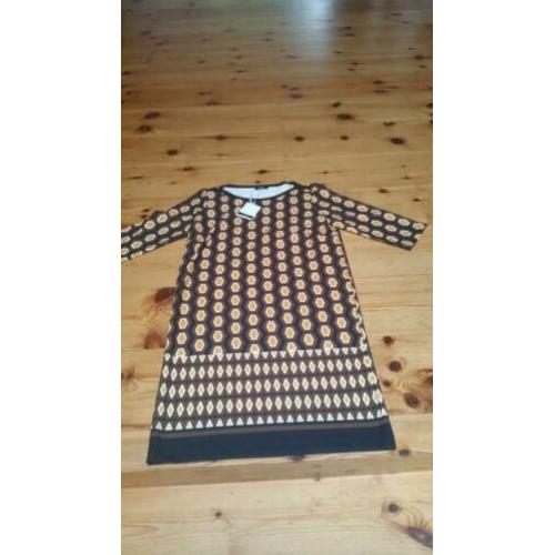 Bruin, geel zwarte jurk 40. Anna's dress affair.