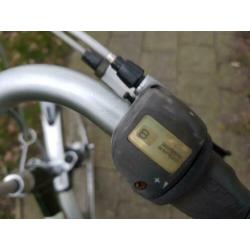 mooie damesfiets gazelle 8 versnellingen 58 cm framemaat