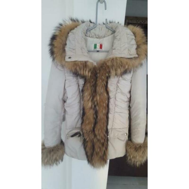 Milan Ferronetti Jas maat S , echt bont!
