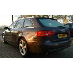 Audi A4 2.0 Avant S-Line Automaat 2010