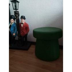 Poef jaren 70 paddestoel model heel apart