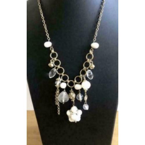 Volle bedel/Stenen ketting