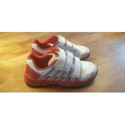 K-advies jongens tennisschoen maat 35