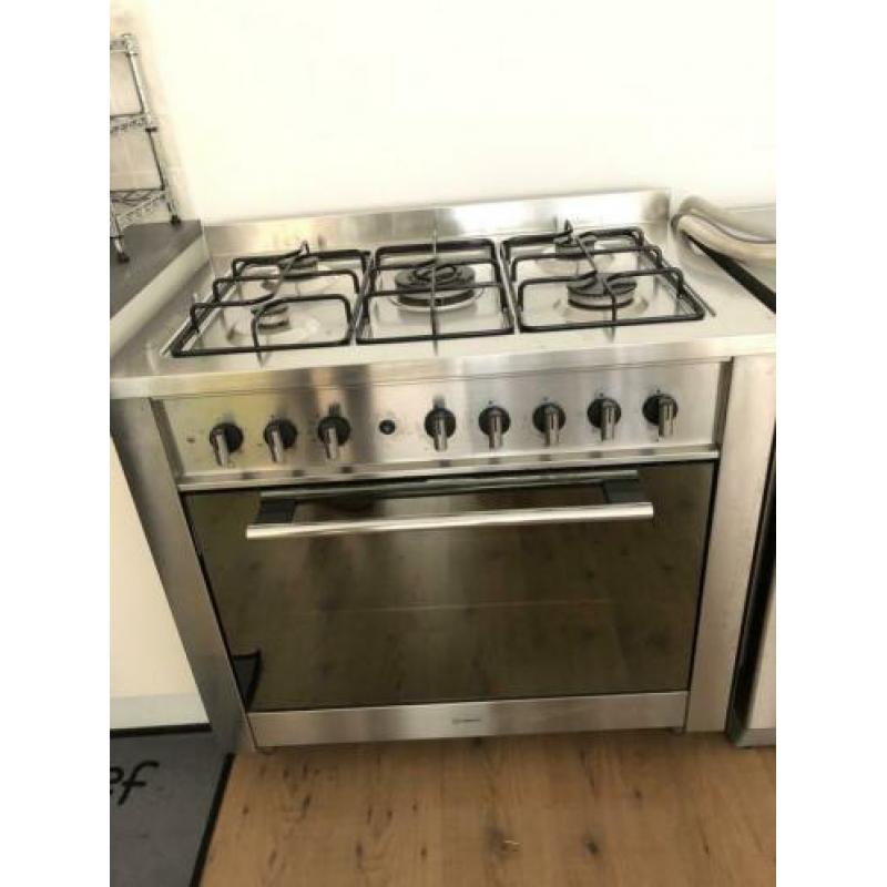 Indesit 5-pits gasfornuis met oven 90 cm breed