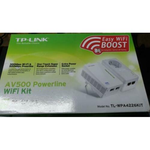 TP link AV500 powerline wifi extender repeater