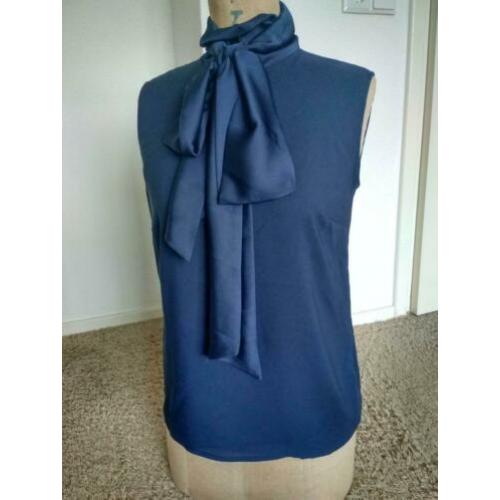 ladress blouse in navy, maat XS en incl verzenden.