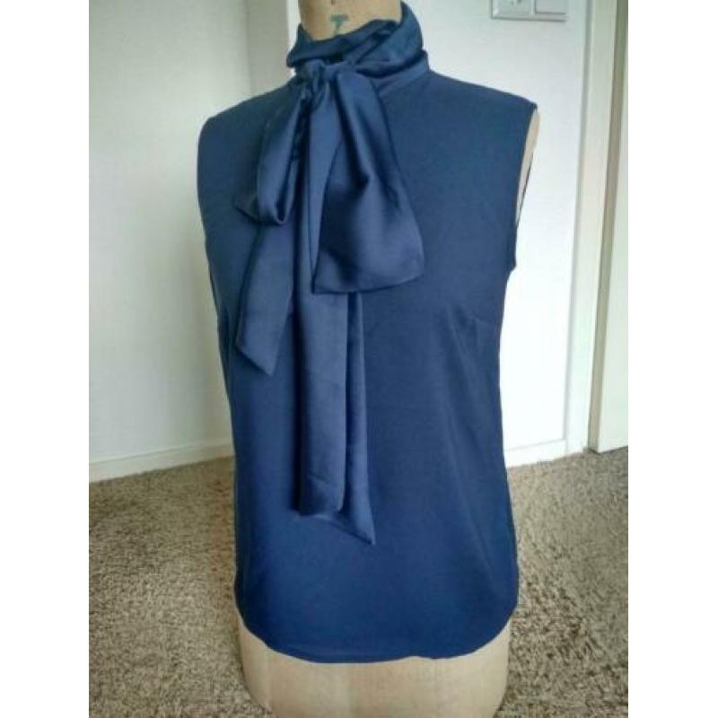 ladress blouse in navy, maat XS en incl verzenden.