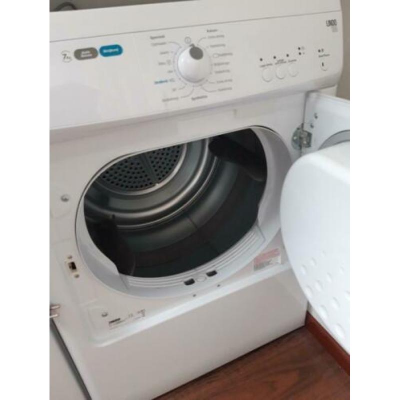 Zanussi 7kg wasdroger. Zeer weinig gebruikt, dus als nieuw.