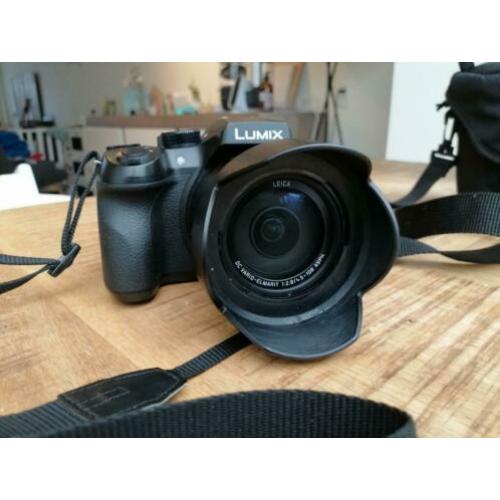 Panasonic DMC - FZ300 600mm superzoom camera zgan
