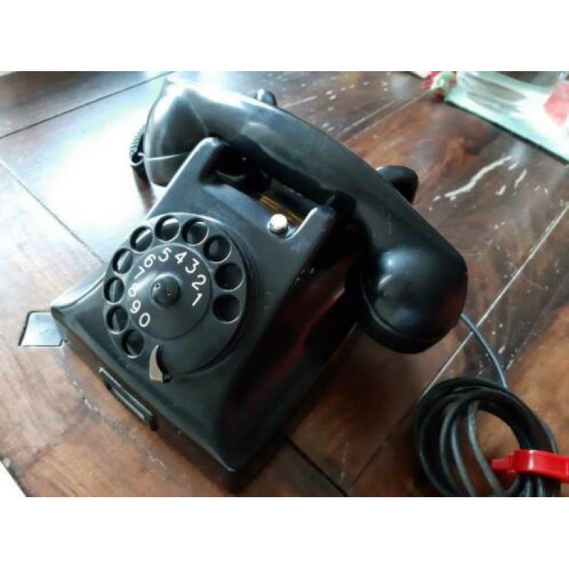 Bakelieten telefoon jaren 50/60