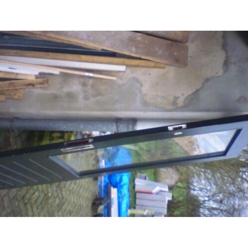 Achterdeur /buitendeur 825 × 2115 met borstwering (820mm)