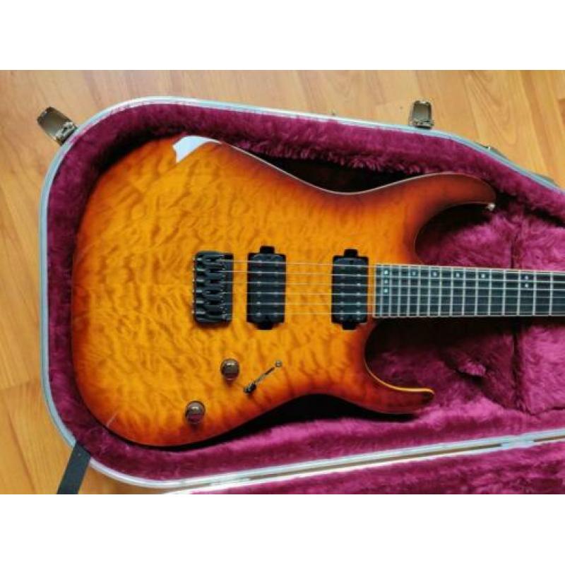 Schecter Banshee - Nazgûl & Sentient Pickups - Hiscox case