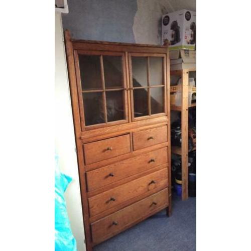 Brocante, eiken kast, antiek