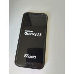 Samsung galaxy A5 2017 met doos en lader