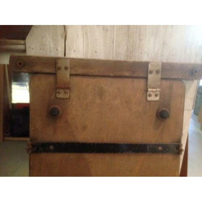 Brocante oud houten luik - luikje - deurtje