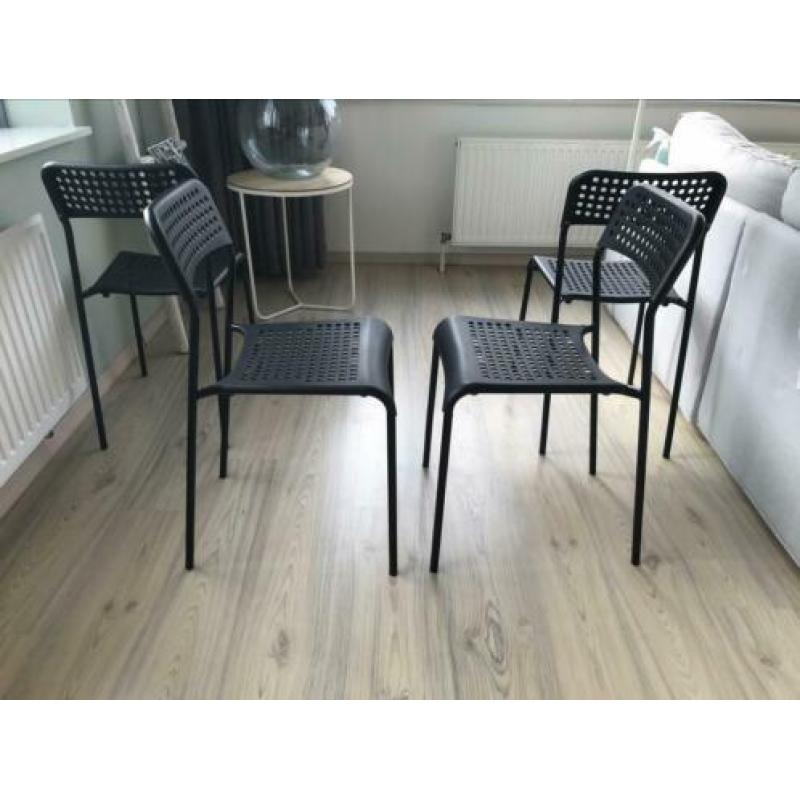 Vier Adde Ikea eetkamerstoelen zwart