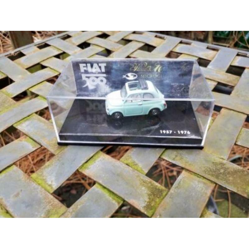 Fiat 500 Minichamps 1/64 lichtgroen