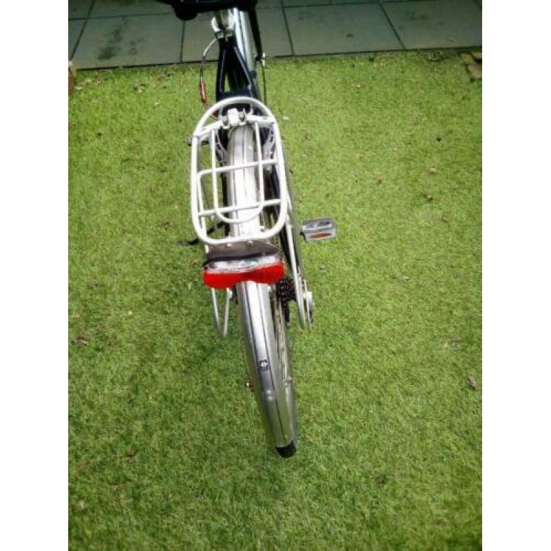 Gazelle Medeo met 24versnellingen.