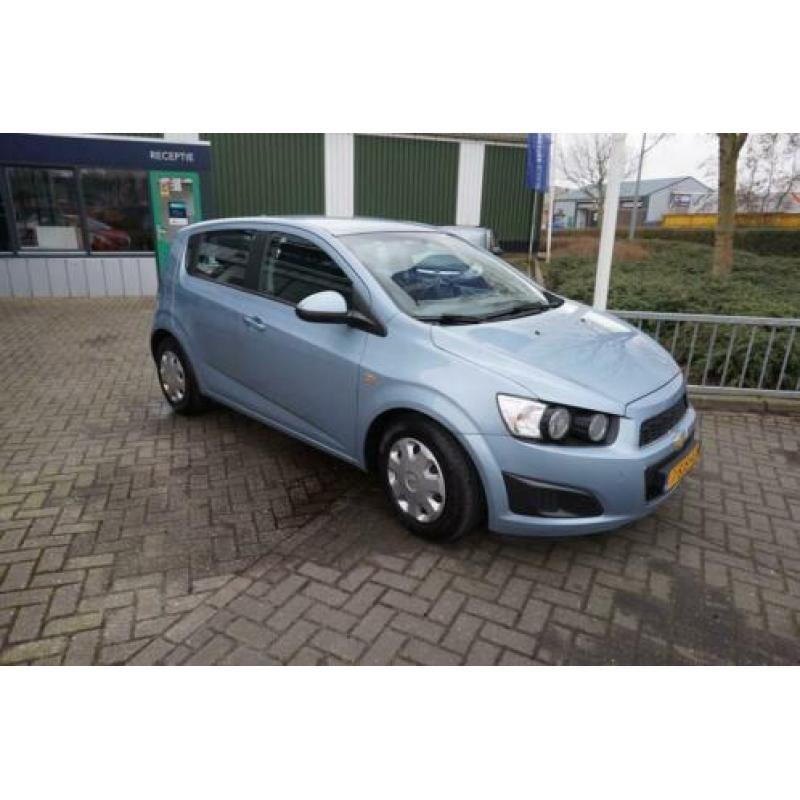 Chevrolet Aveo 1.2 LS ,airco,5drs. RIJKLAARPRIJS incl nw apk