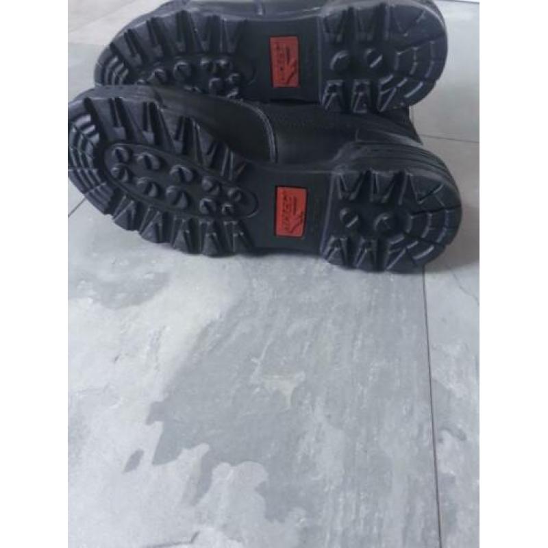 Magnum HI-TEC boots maat 40/41