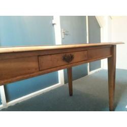 Robuuste eettafel licht eiken 1,6 mtr x 0,8 mtr
