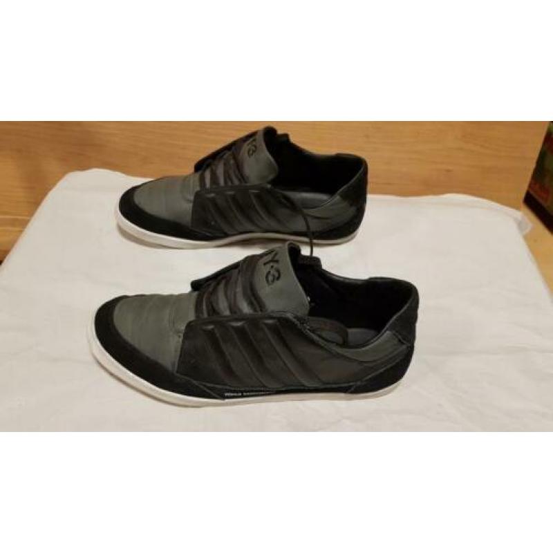 Schoenen y_3
