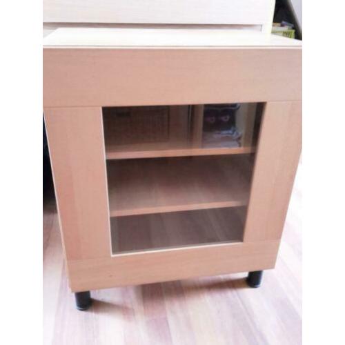 Ikea kast. Besta meubel. Tv kast. Glas in deur.