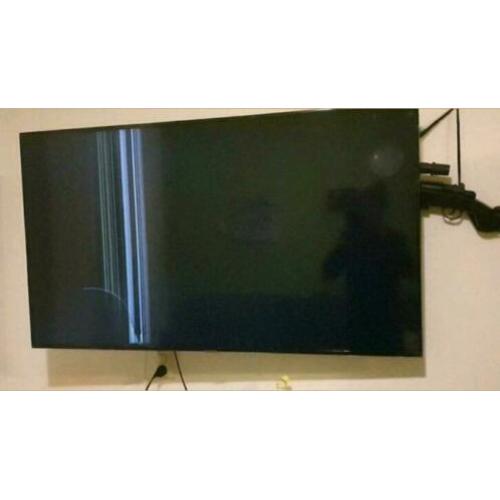 2 defecte Samsung Ultra HD 4k smart TV |7SERIE|