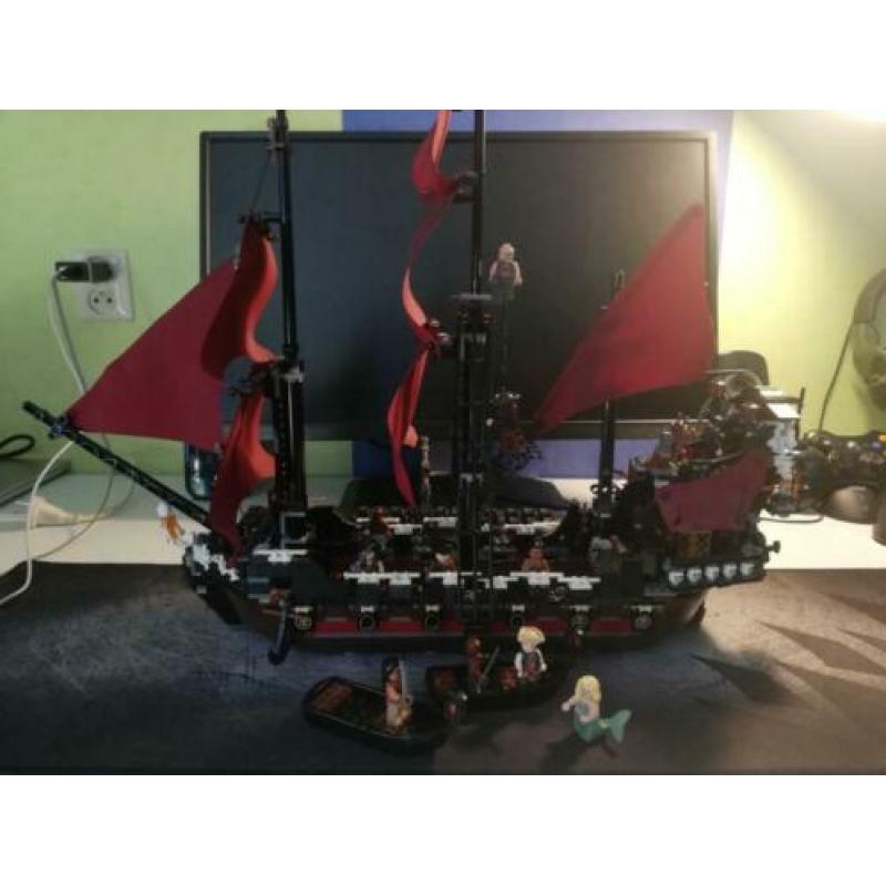 LEGO 4195 Queen Anne‘s Revenge