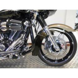 Fltrxse 2 cvo roadglide road glide custom abs scream in eagl