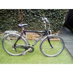 Gazelle Medeo met 24versnellingen.
