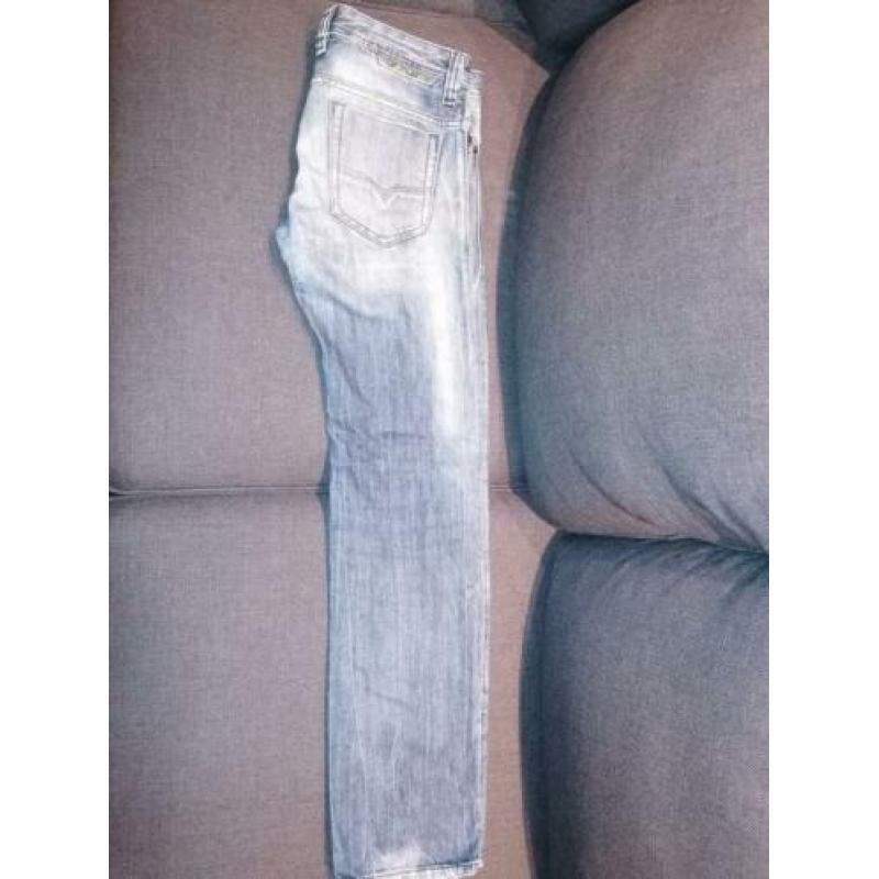 Diesel Industrie (heren jeansbroeken)