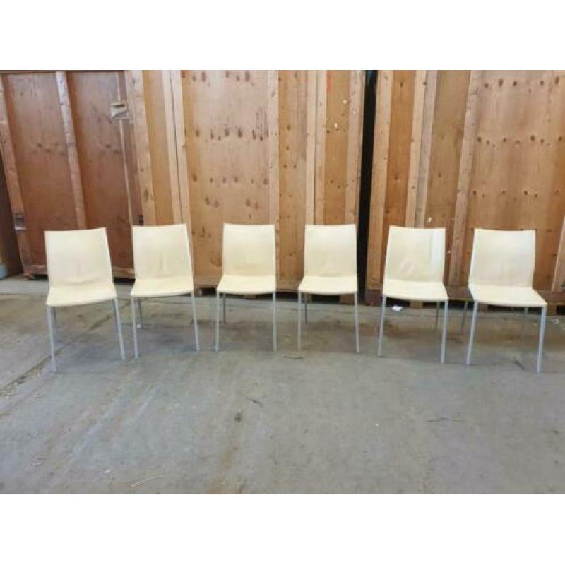 Zanotta Italy design 6 eetkamer stoelen
