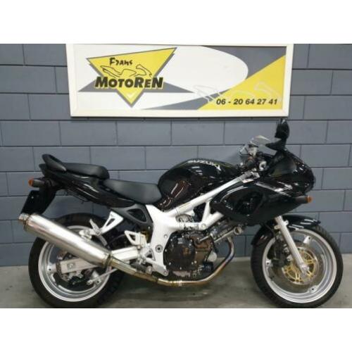 SUZUKI SV 650 S sv650 2002 met maar 3229km als nieuw