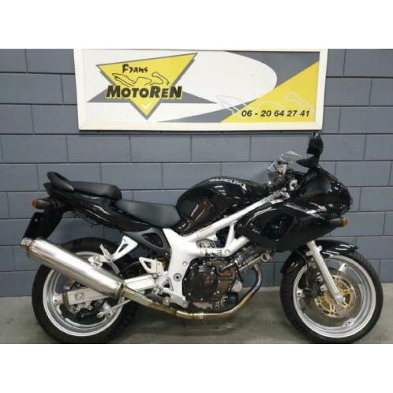 SUZUKI SV 650 S sv650 2002 met maar 3229km als nieuw