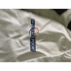 2 witte koksbuizen
