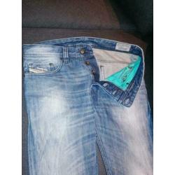 Diesel Industrie (heren jeansbroeken)