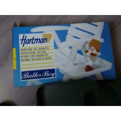 Twee butler boy groen van hartman tuinmeubelen