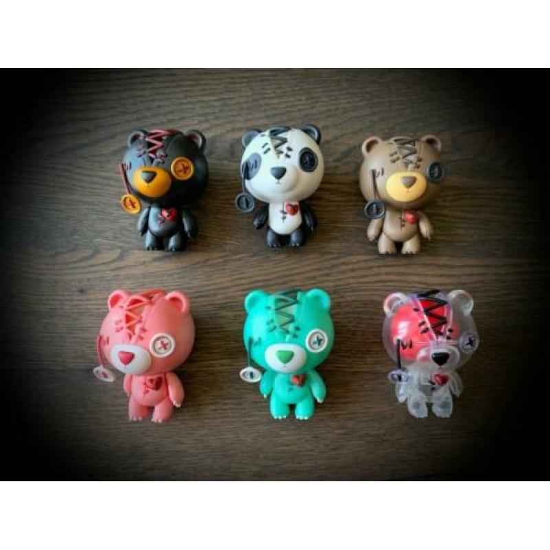 Teddy teddybeer beer popje verzamel item designer toys pop