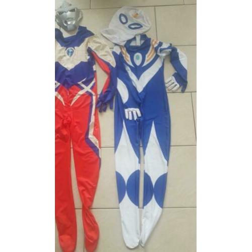 super Helden pakken van ultraman maat 134 t/m 146