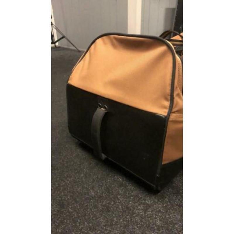 Carhartt travel trolley
