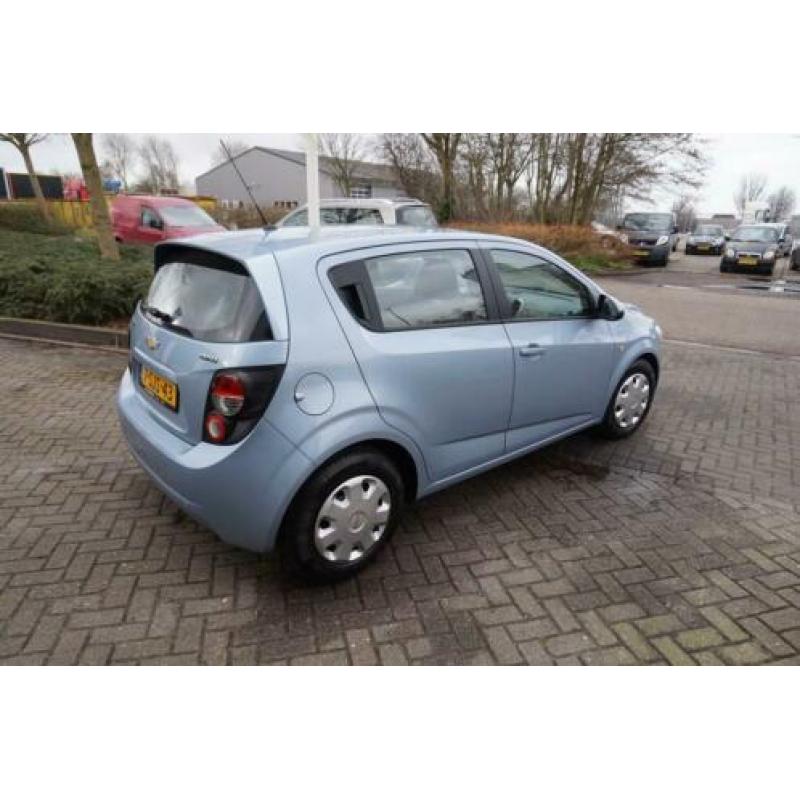 Chevrolet Aveo 1.2 LS ,airco,5drs. RIJKLAARPRIJS incl nw apk
