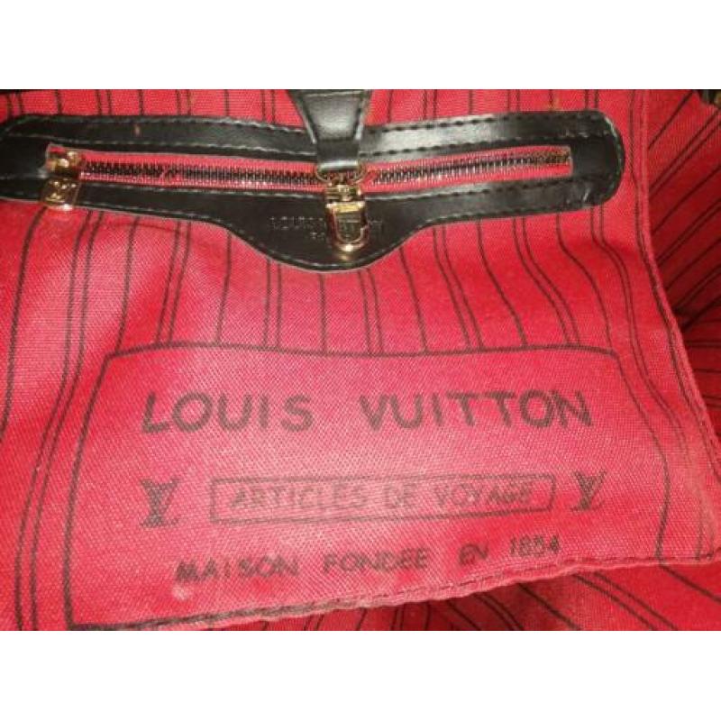 Lv tas