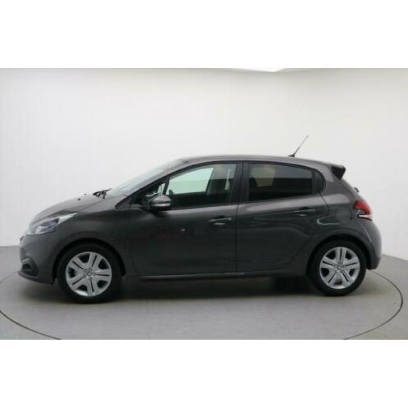 PEUGEOT 208 1.2 Puretech 82pk Signature | NAV | PDC