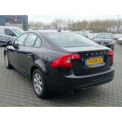 Volvo S60 1.6 D2 Kinetic / Navi / ECC / PDC / LMV