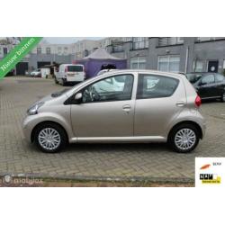 Toyota Aygo 1.0-12V +