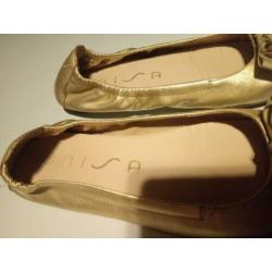 Unisa ballerina 33 valt als 34